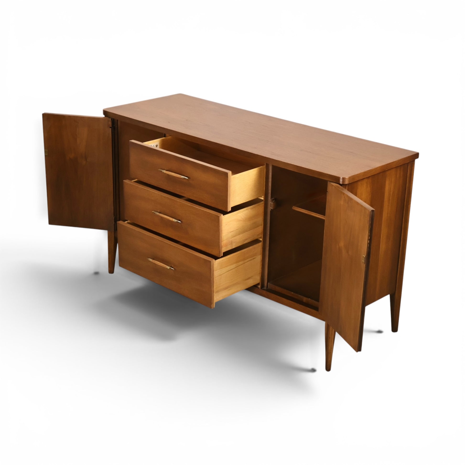 Broyhill Saga credenza side profile view