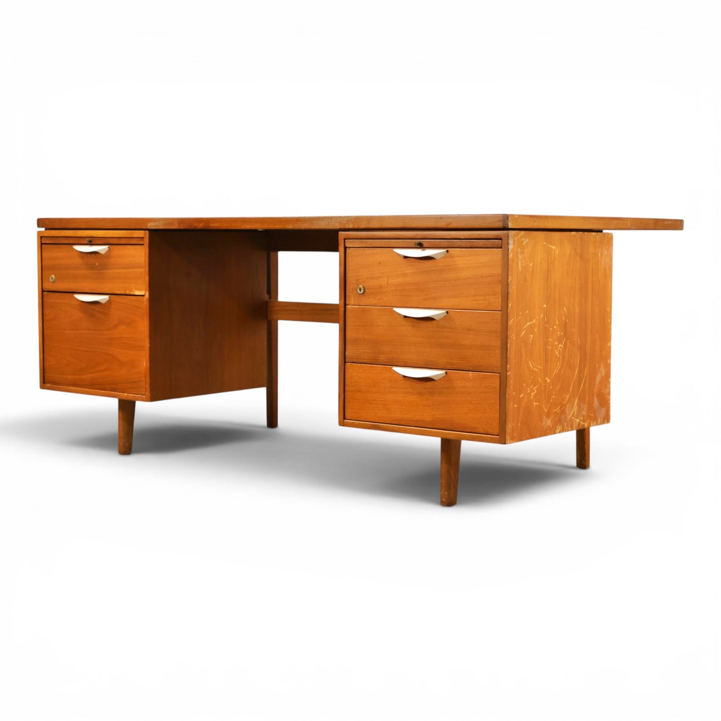 Jens Risom desk joinery and construction detail