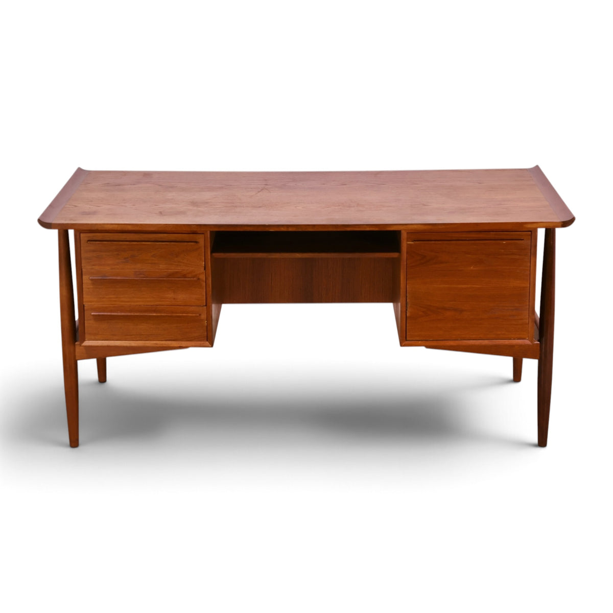 Arne Vodder for HP Hansen teak executive desk front view from above