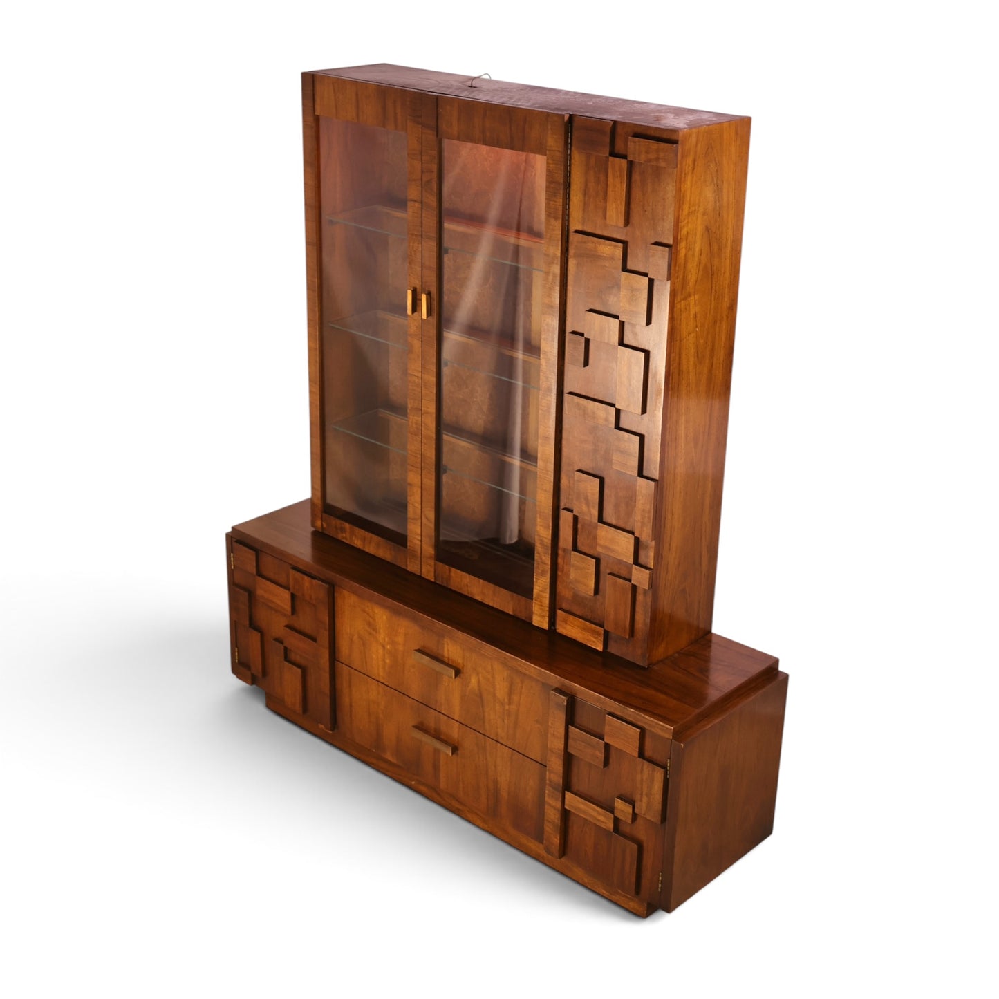 Lane Staccato china cabinet block front close up
