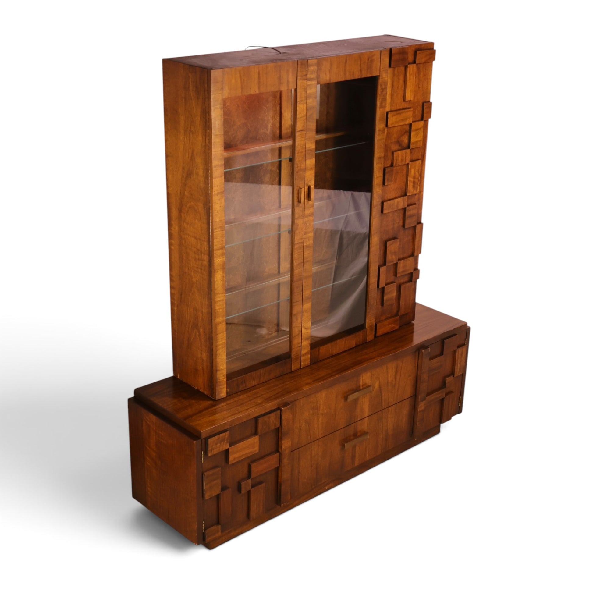 Lane Staccato china cabinet side profile view