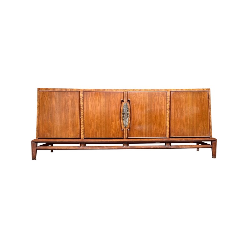 Iconic Helen Hobey Baker Vintage Mid Century Modern Lowboy Dresser 1960s