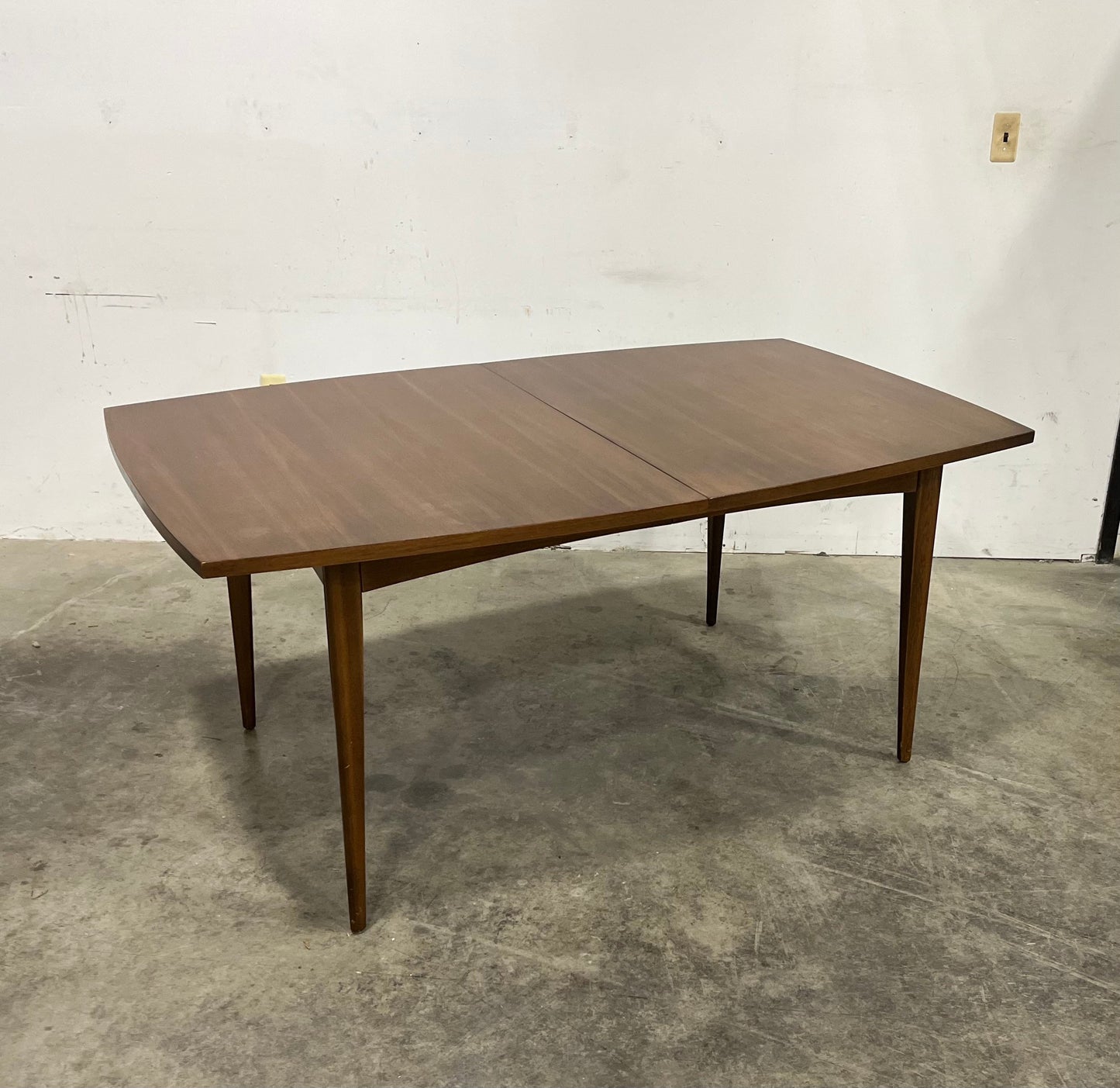 Broyhill Emphasis Mid Century Modern Dining Table - Vintage 1960s