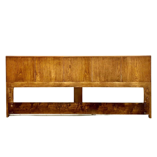 Jack Cartwright for Founders Furniture Mid Century Modern King Size... — Oak construction, front view