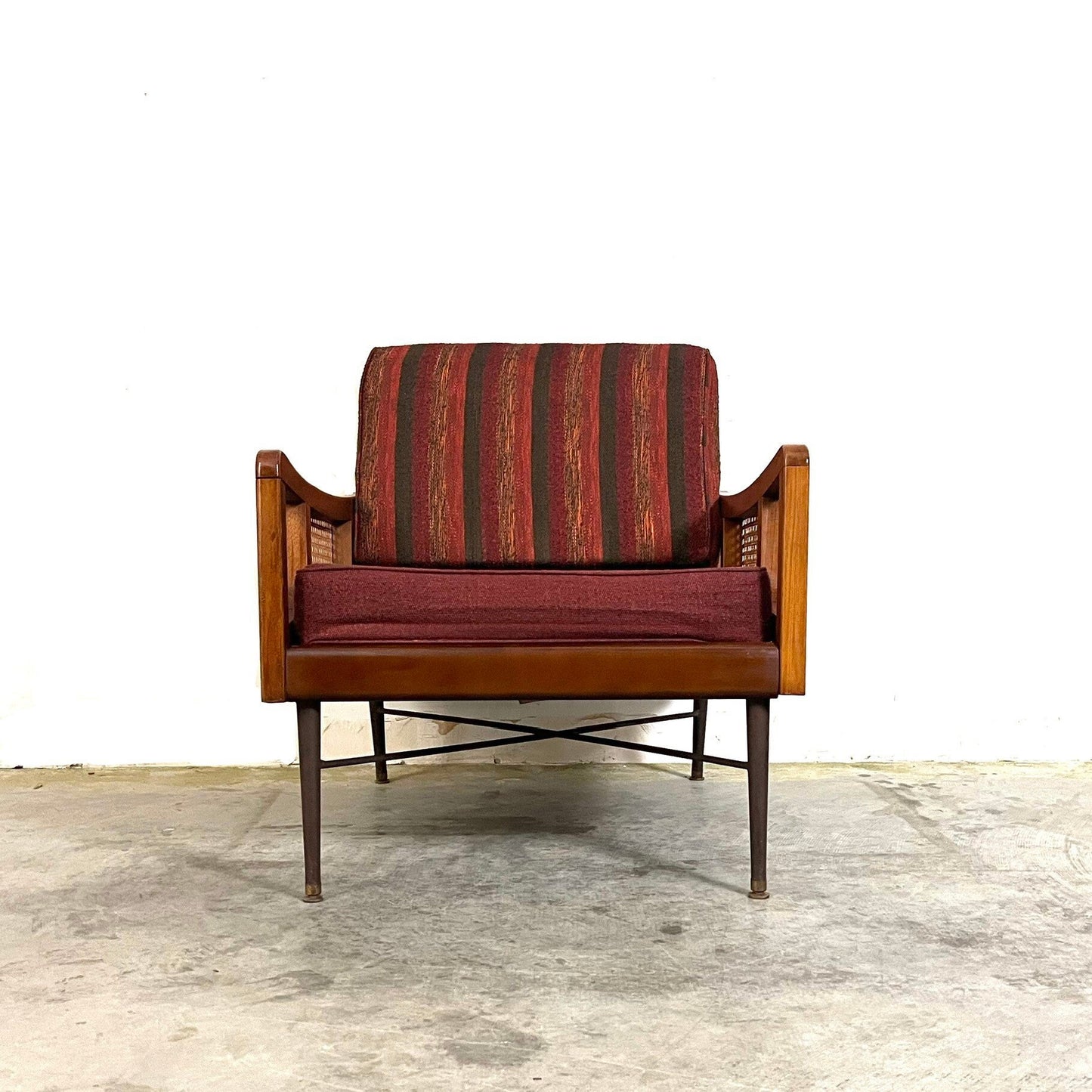 Western Bed Products of NY Mid Century Modern Lounge Easy Chair c.