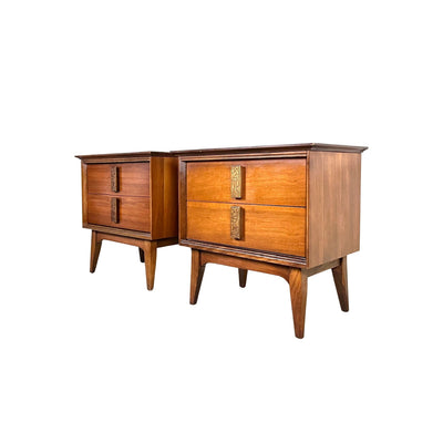 Bassett Mayan Pair of Vintage Mid Century Modern Nightstands 1960s — front view