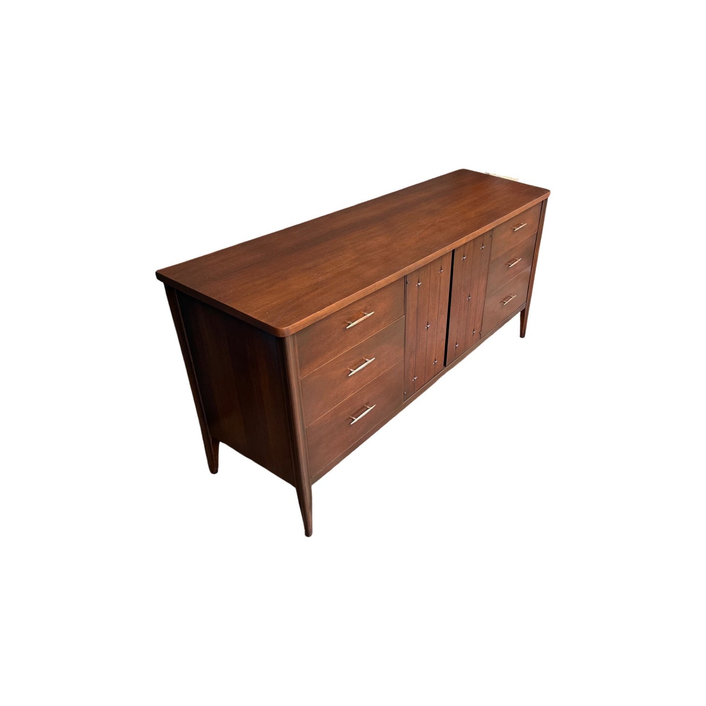 Broyhill Saga Vintage Mid Century Modern Lowboy Dresser c. 1960s