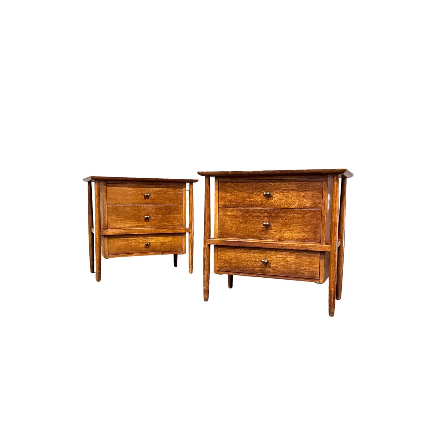 John Stuart Contempora Mid Century Modern Pair of Nightstands c. 1950s