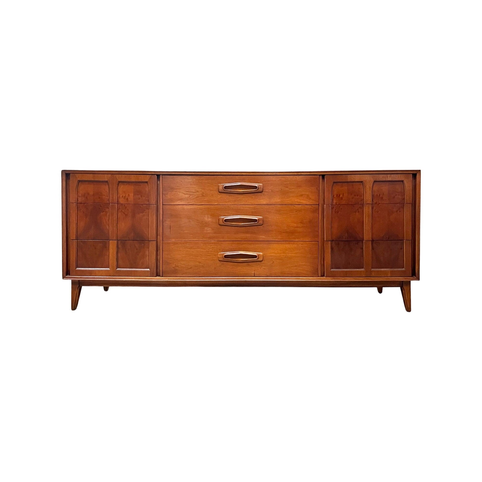 red lion furniture company dresser Red Lion Furniture, Dressers, Walnut, USA, 1940s For Sale at 1stDibs