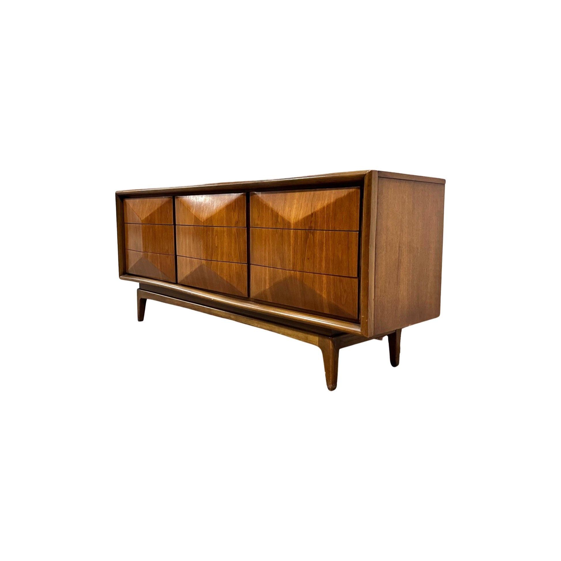 Nine Drawers with Artistic Diamond-Shaped Sections - United Furniture Co. Mid Century Modern Vintage Lowboy Dresser from the 1960s