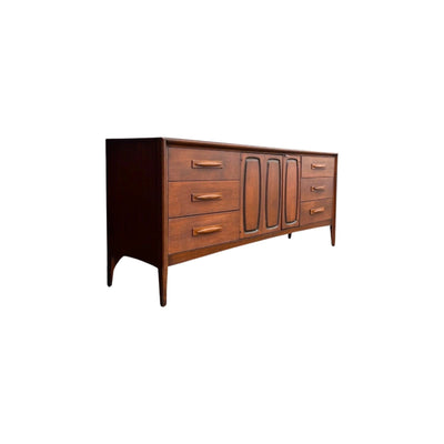 Broyhill Emphasis Mid Century Modern Vintage 9 Drawer Lowboy Dresse... — Walnut construction, front view