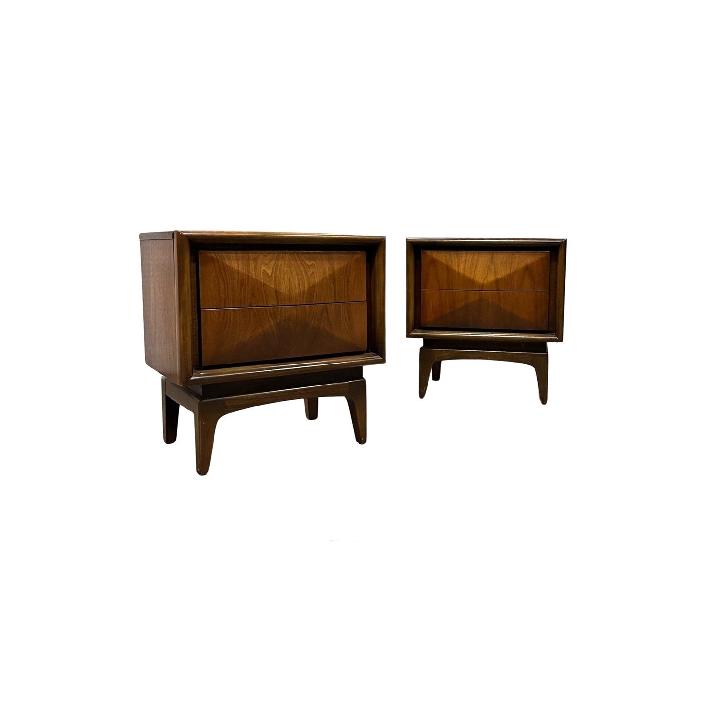 Pair of United Furniture Diamond Front Sculpted Mid-Century Modern Nightstands - Front View