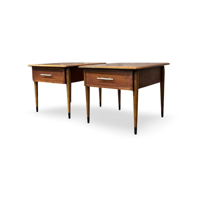 Lane Furniture Mid Century Modern Pair of Nightstand End Tables c. ... — oak construction, front view